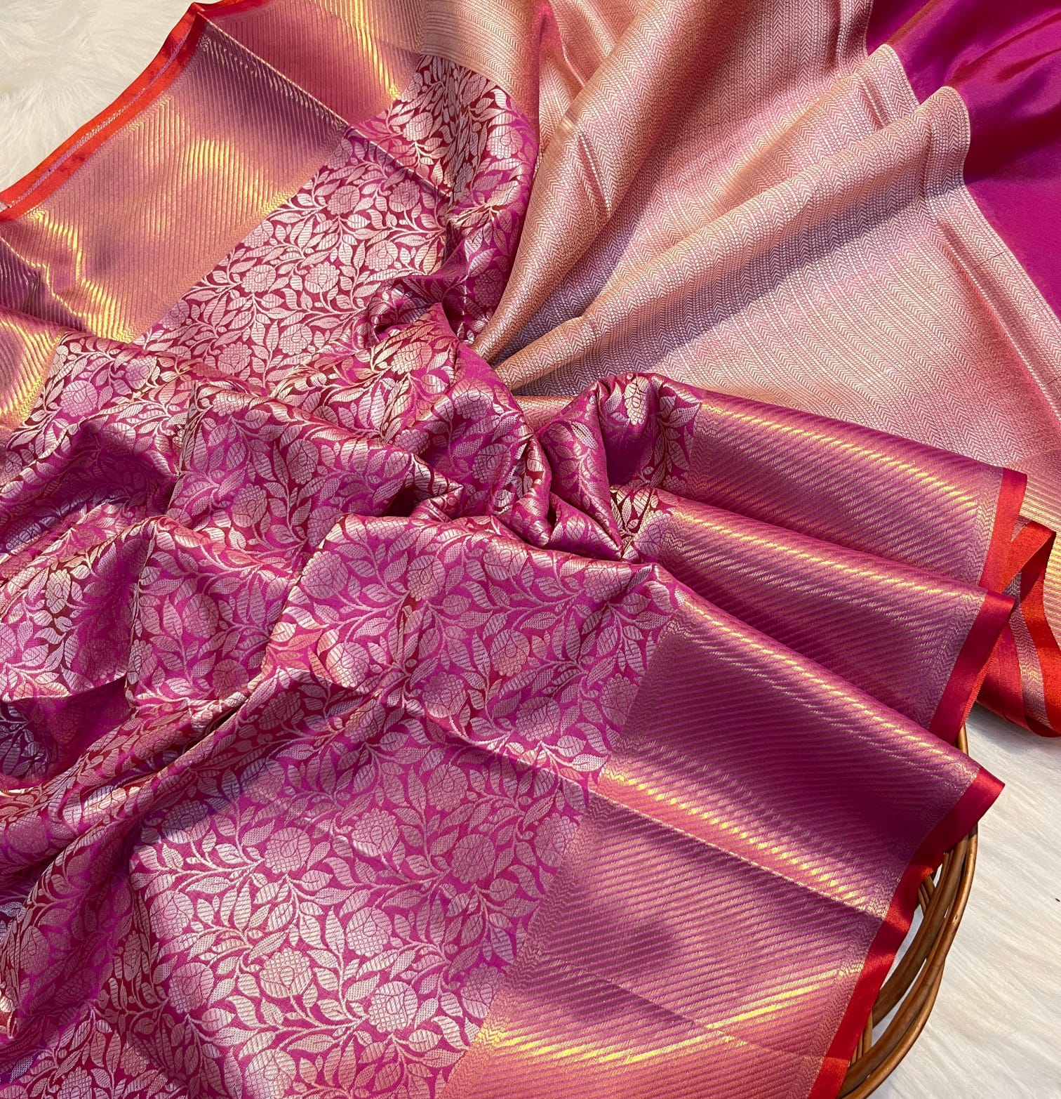Banarasi Kanjivaram Tissue Zari Saree