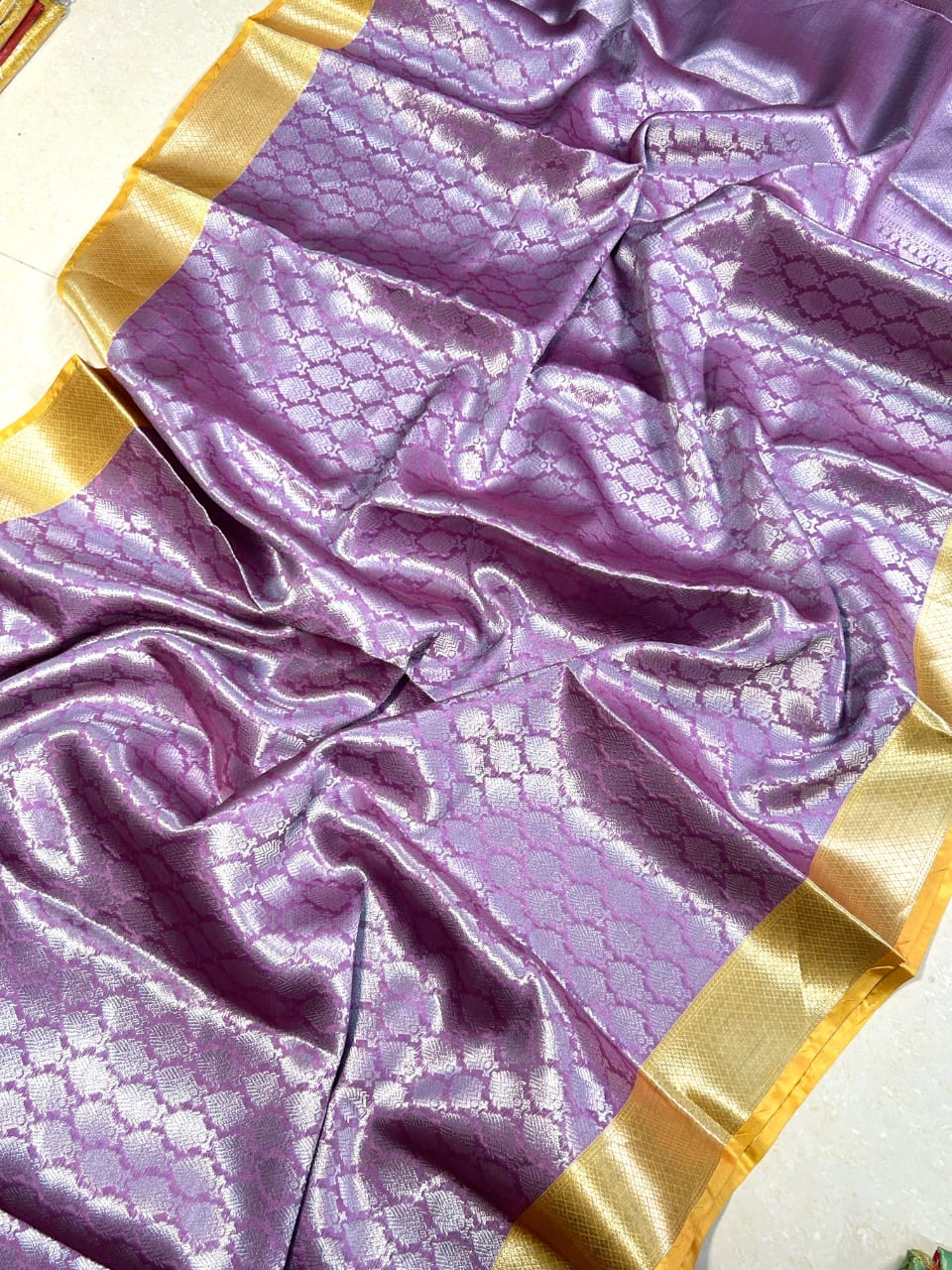 Banarasi Kanjivaram Tissue Zari Saree