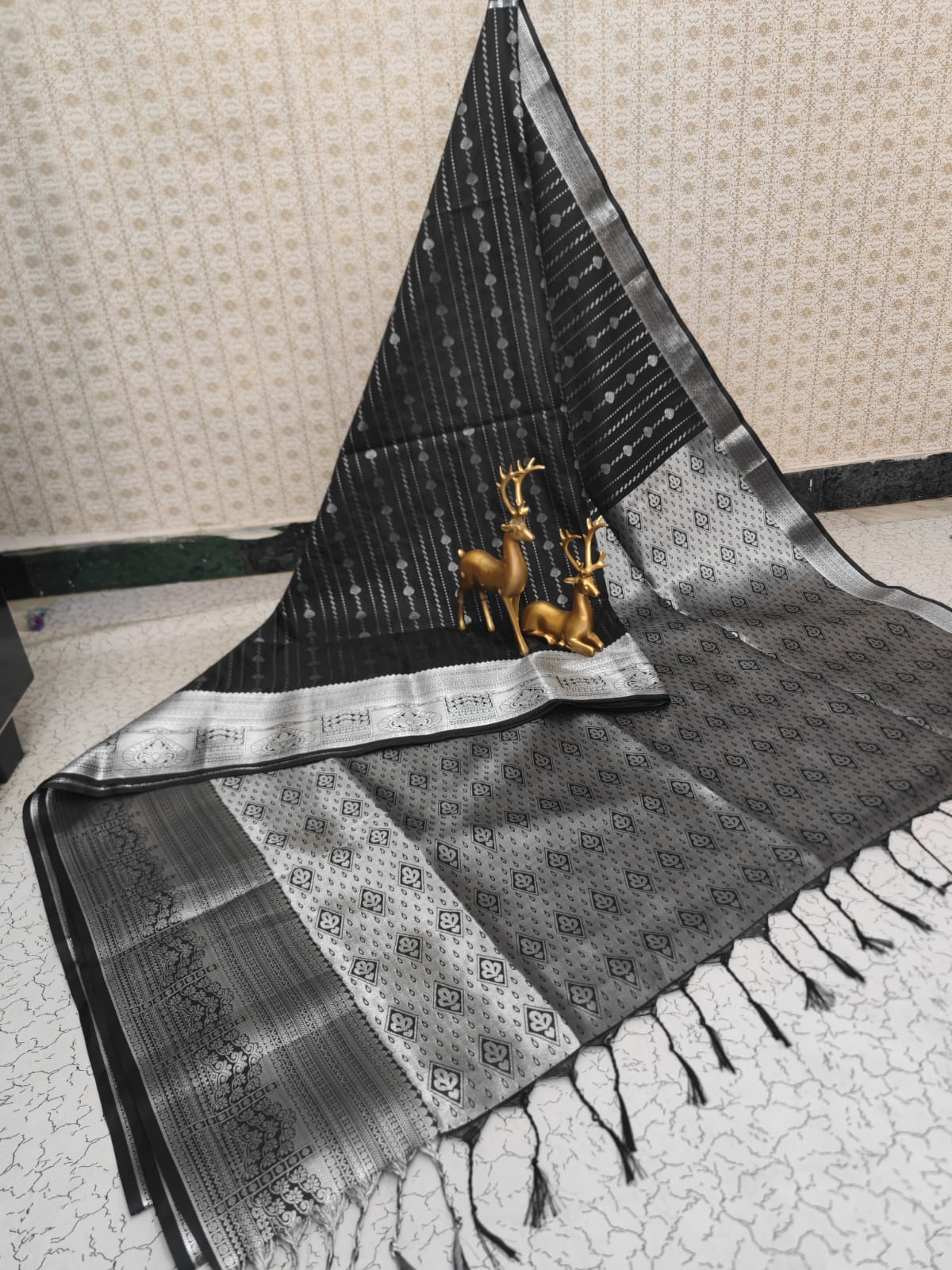 Fancy Soft Silk Bhutta Saree