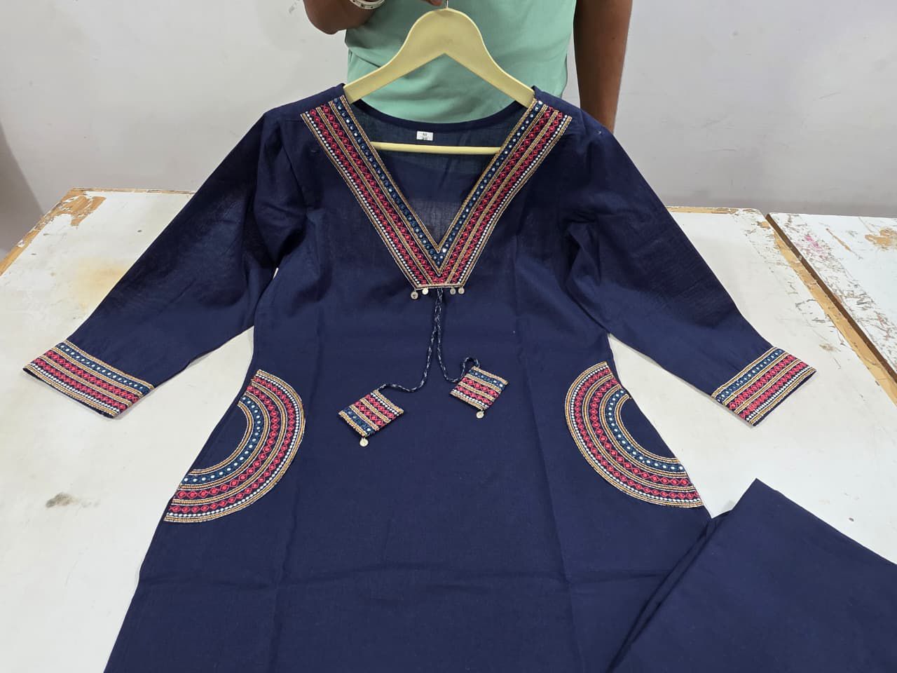 Women Printed Cotton Kurta Pant Set