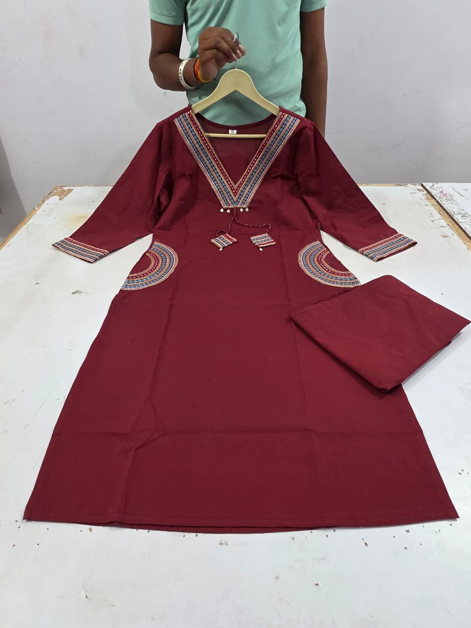 Women Printed Cotton Kurta Pant Set