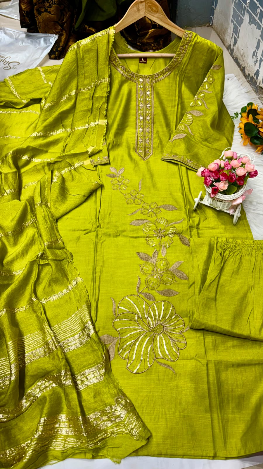 Fancy 3-Piece Embroidered Set