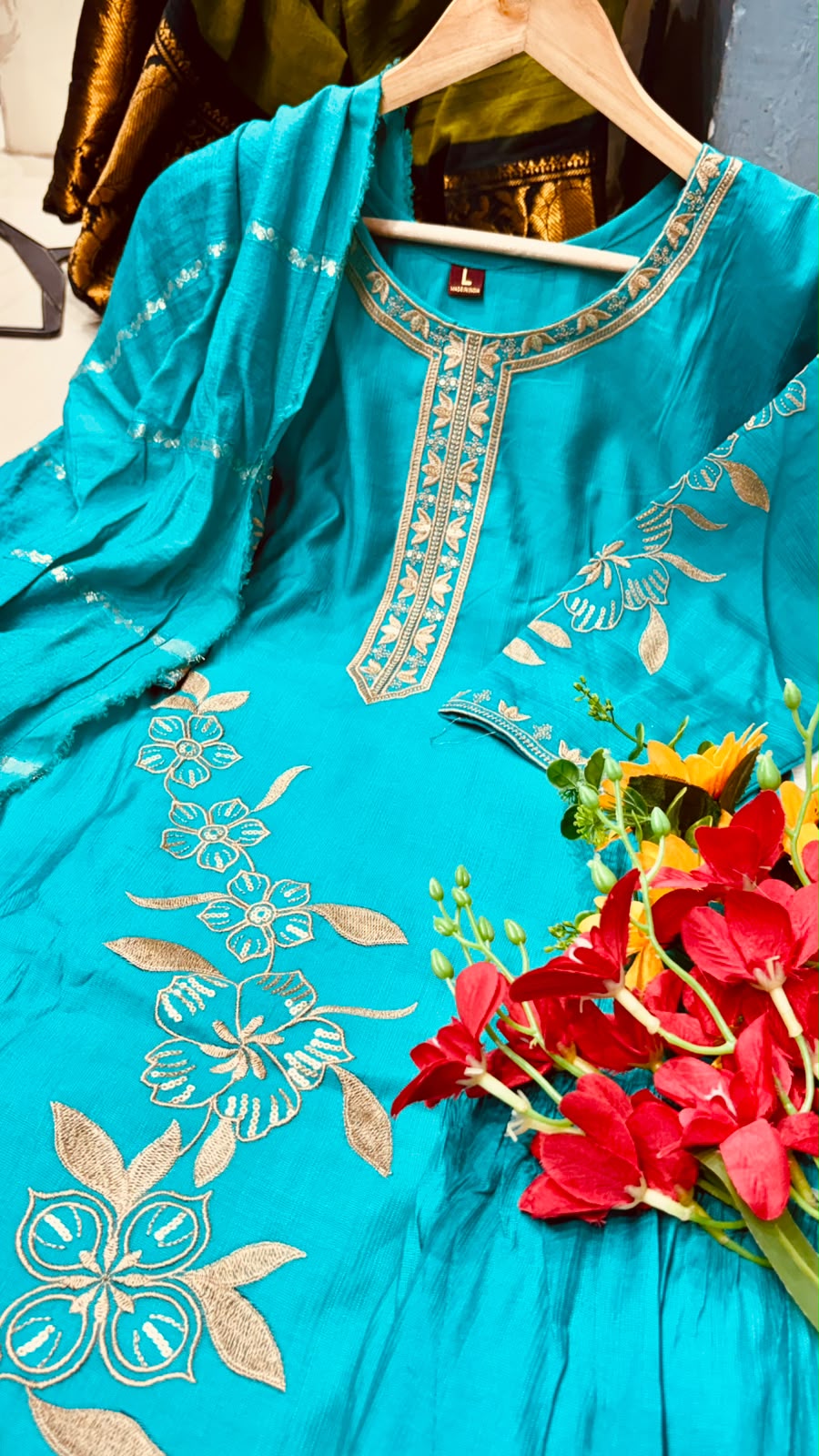 Fancy 3-Piece Embroidered Set