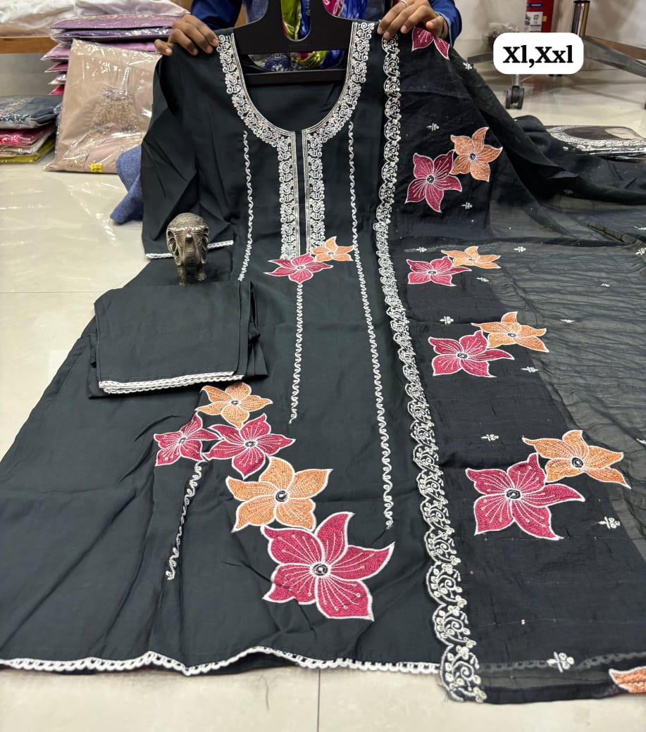 Premium Handwork Kurti Set