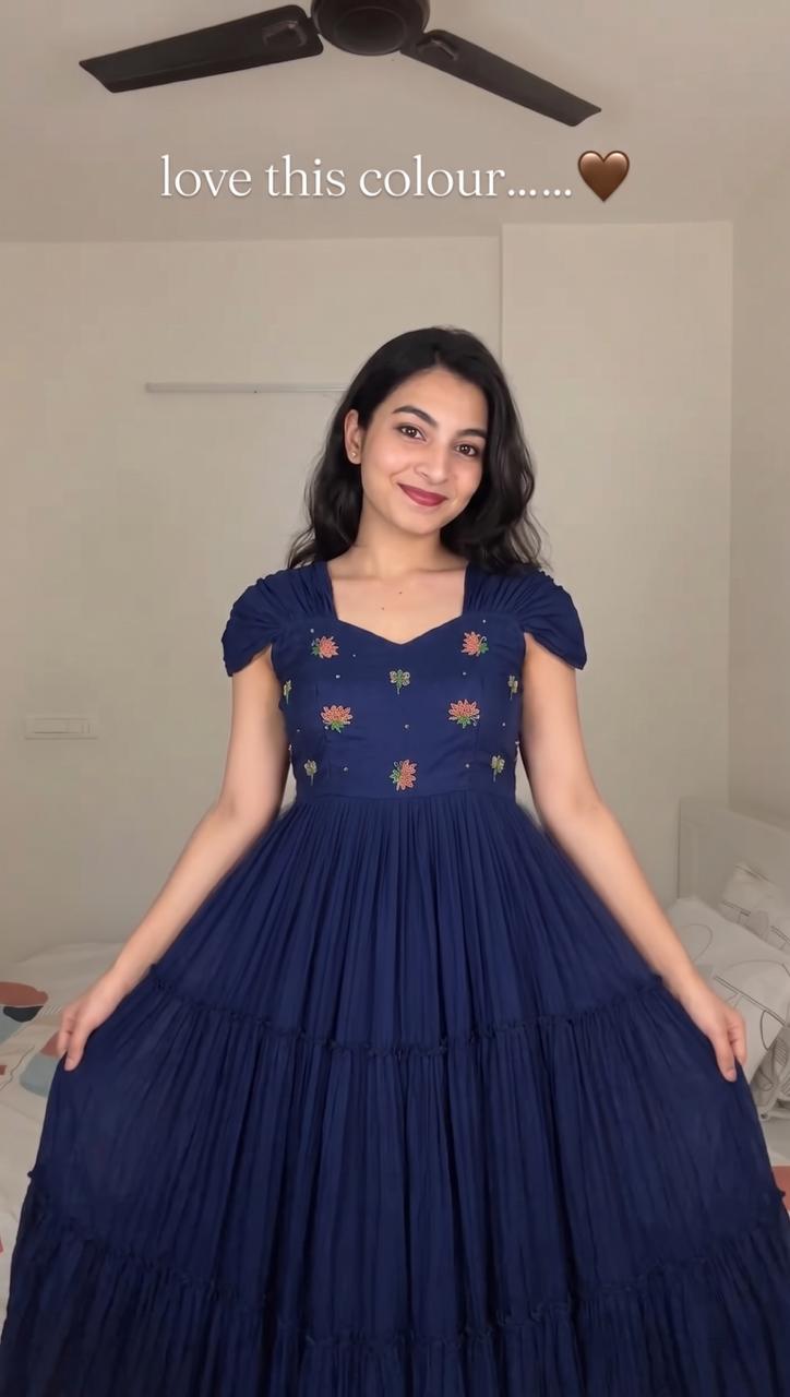 Mul Mul Cotton Gown