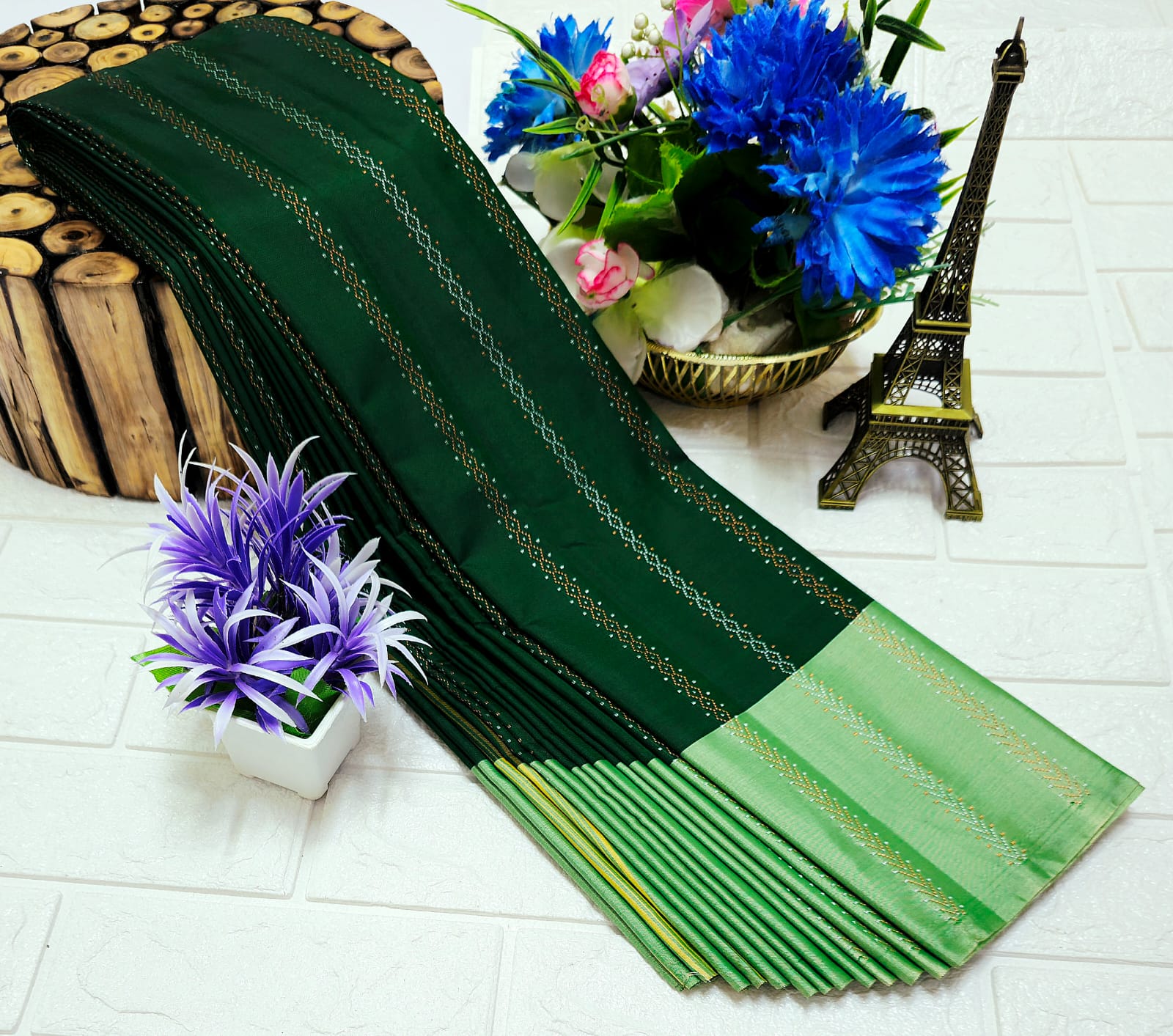 Grand Wedding & Party Wear Soft Silk Saree