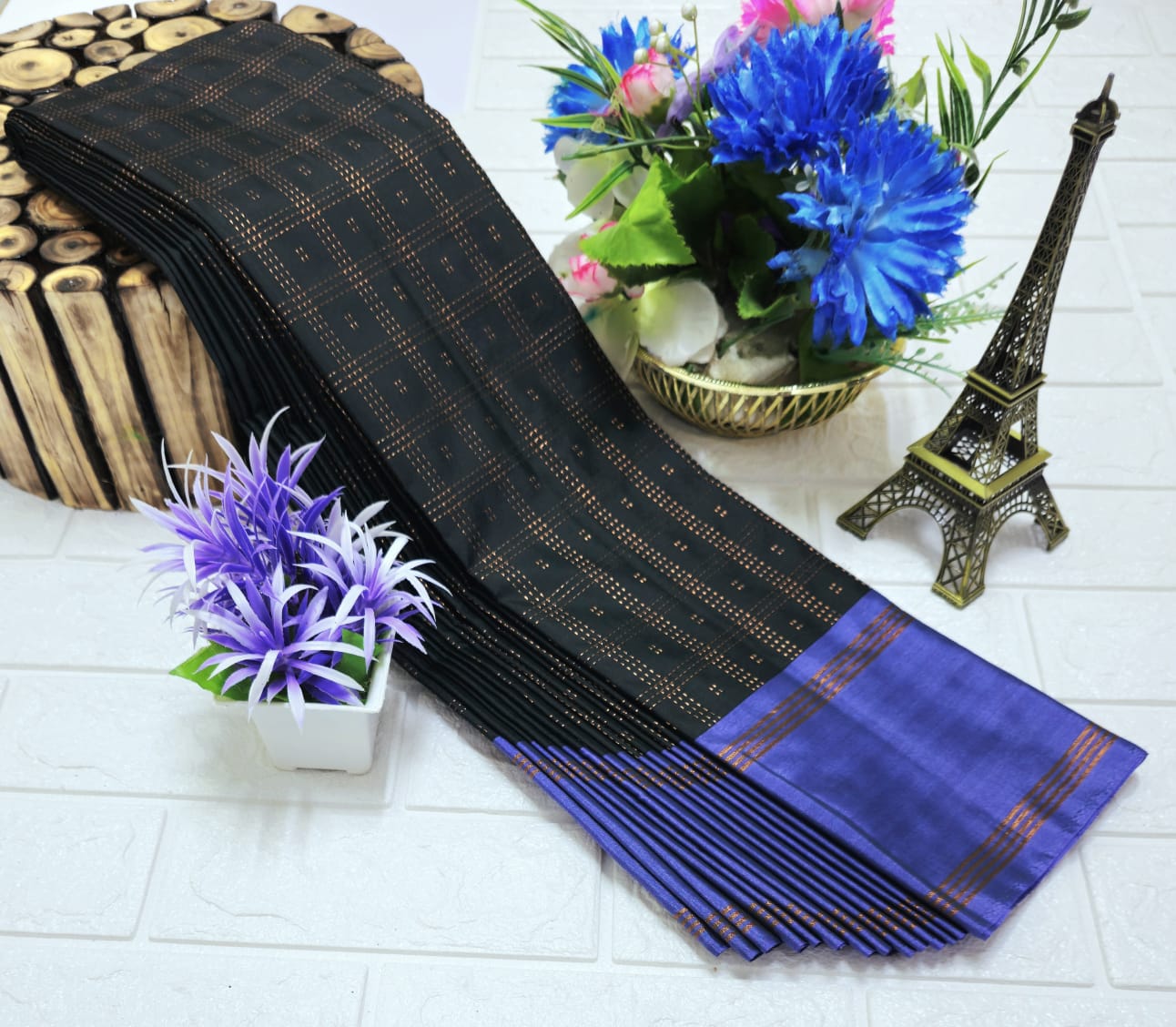 Grand Wedding & Party Wear Soft Silk Saree
