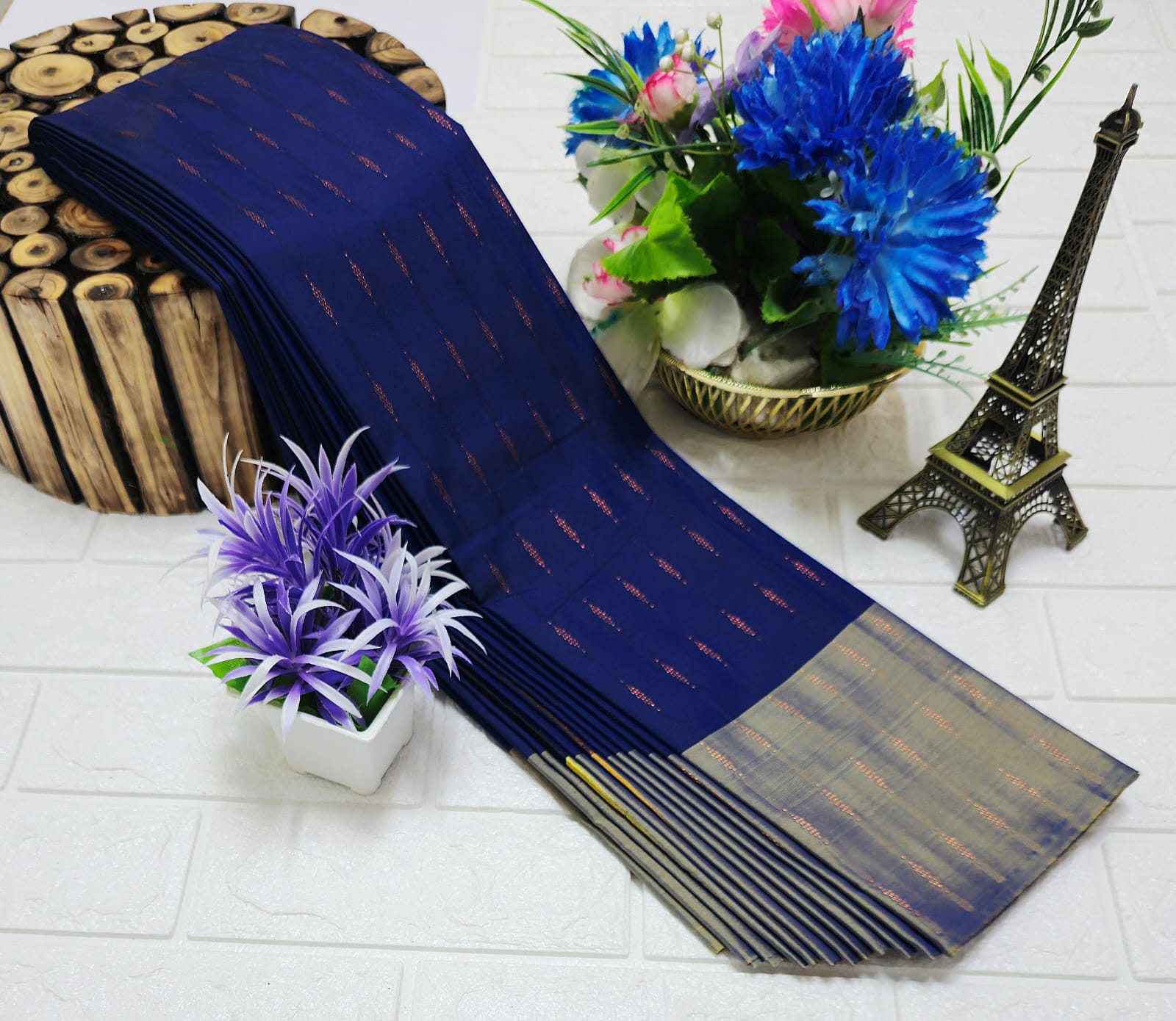 Grand Wedding & Party Wear Soft Silk Saree