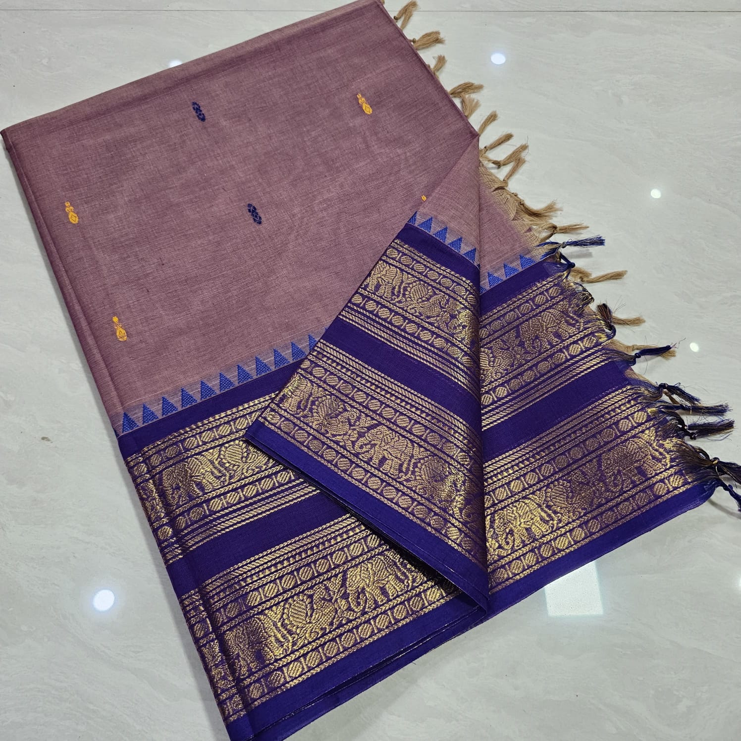 Kanchi Cotton Butta Saree