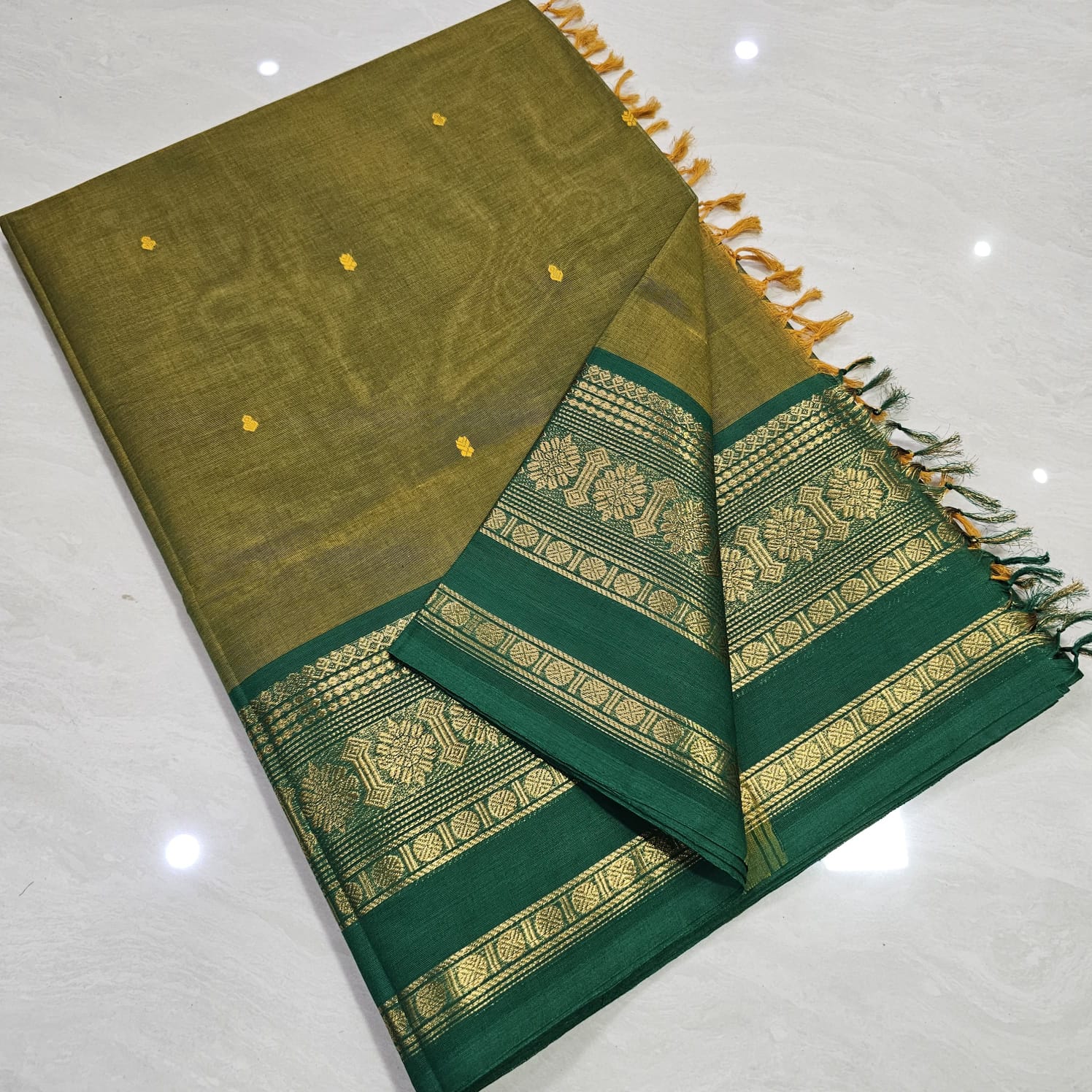 Kanchi Cotton Butta Saree