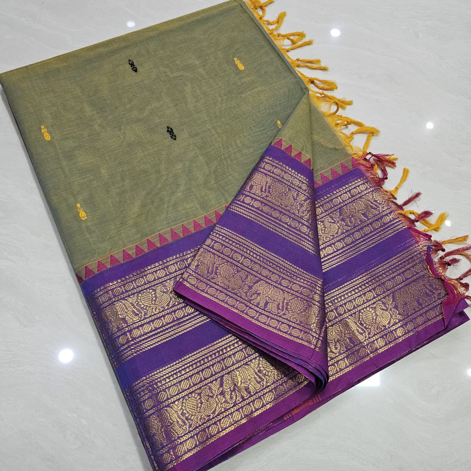 Kanchi Cotton Butta Saree