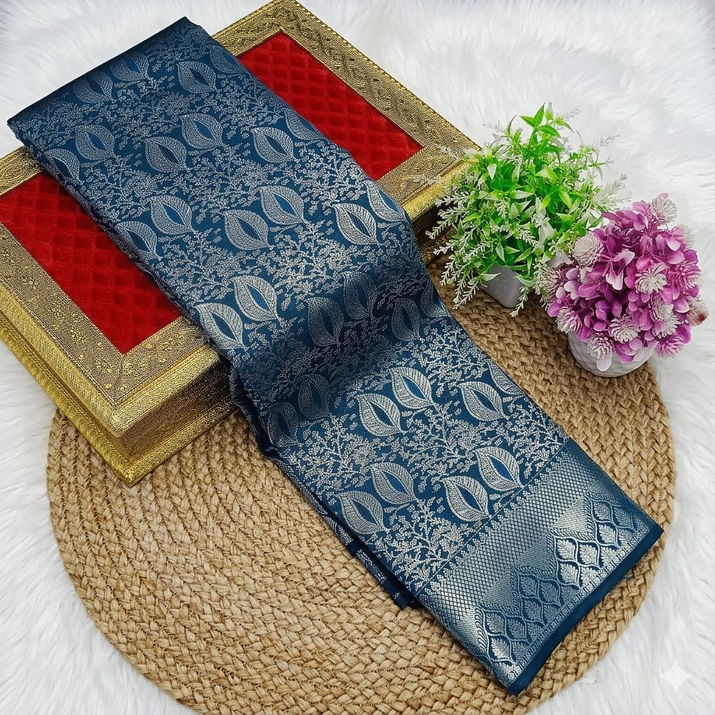 Samuthrika/Vasthrukala Bridal Fancy Silk Saree