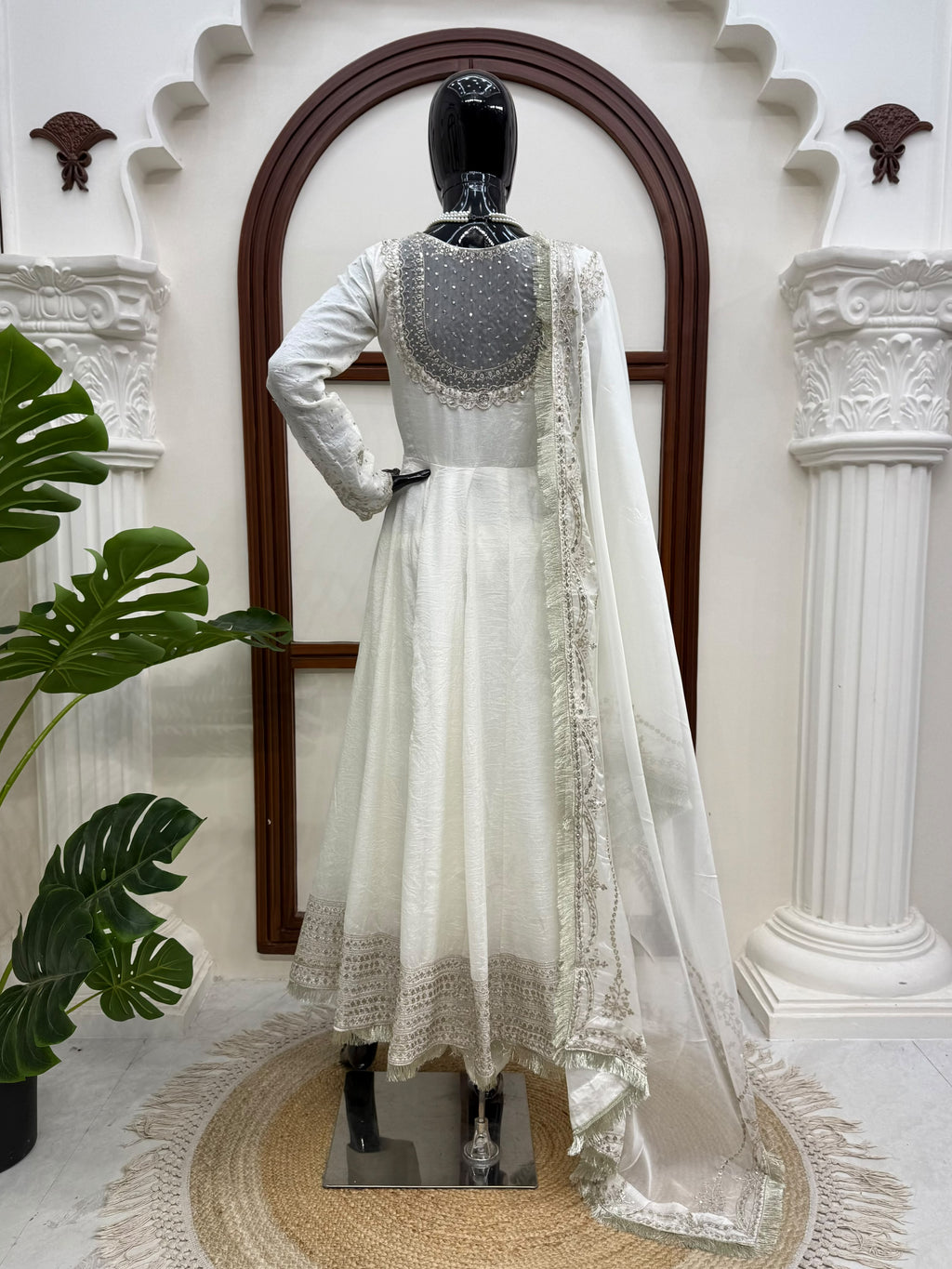Vichitra Anarkali Dupatta Pant Set