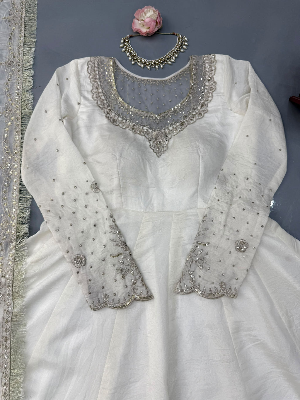 Vichitra Anarkali Dupatta Pant Set