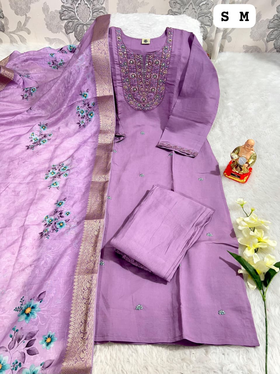 Hand Work Kurti, Pant & Dupatta Set