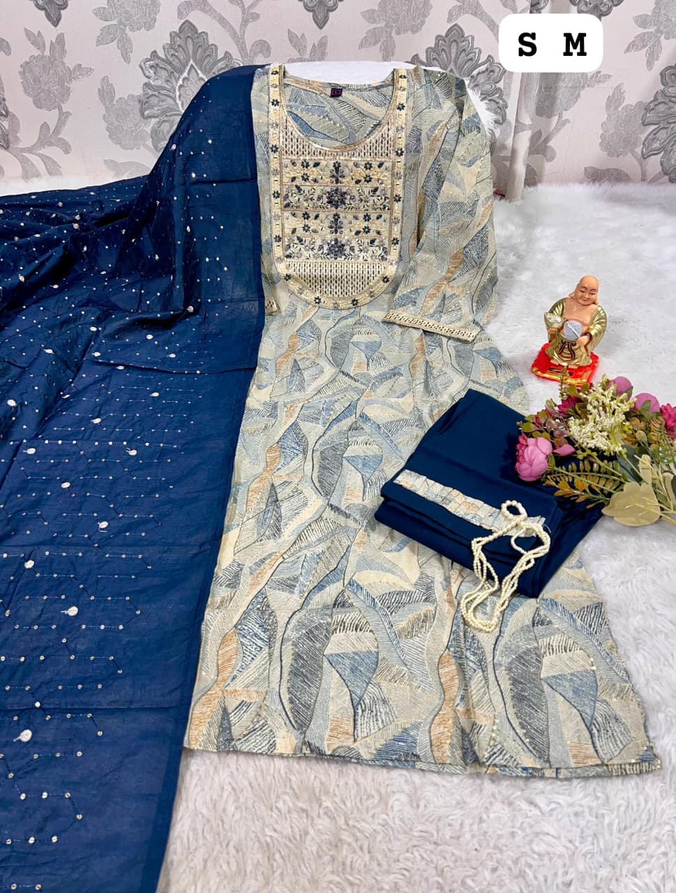 Hand Work Kurti, Pant & Dupatta Set