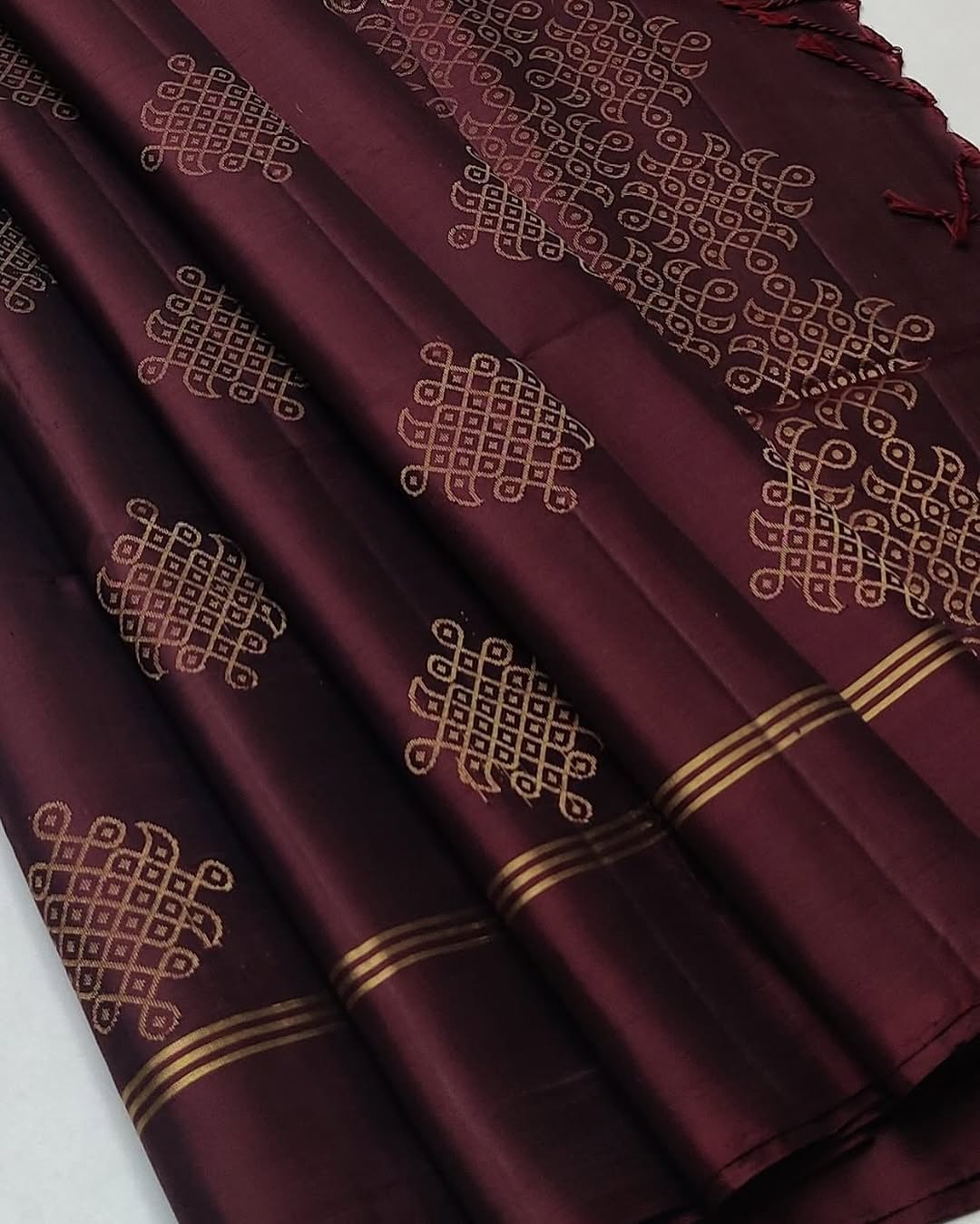 Vintage Collection Premium Soft Silk Saree