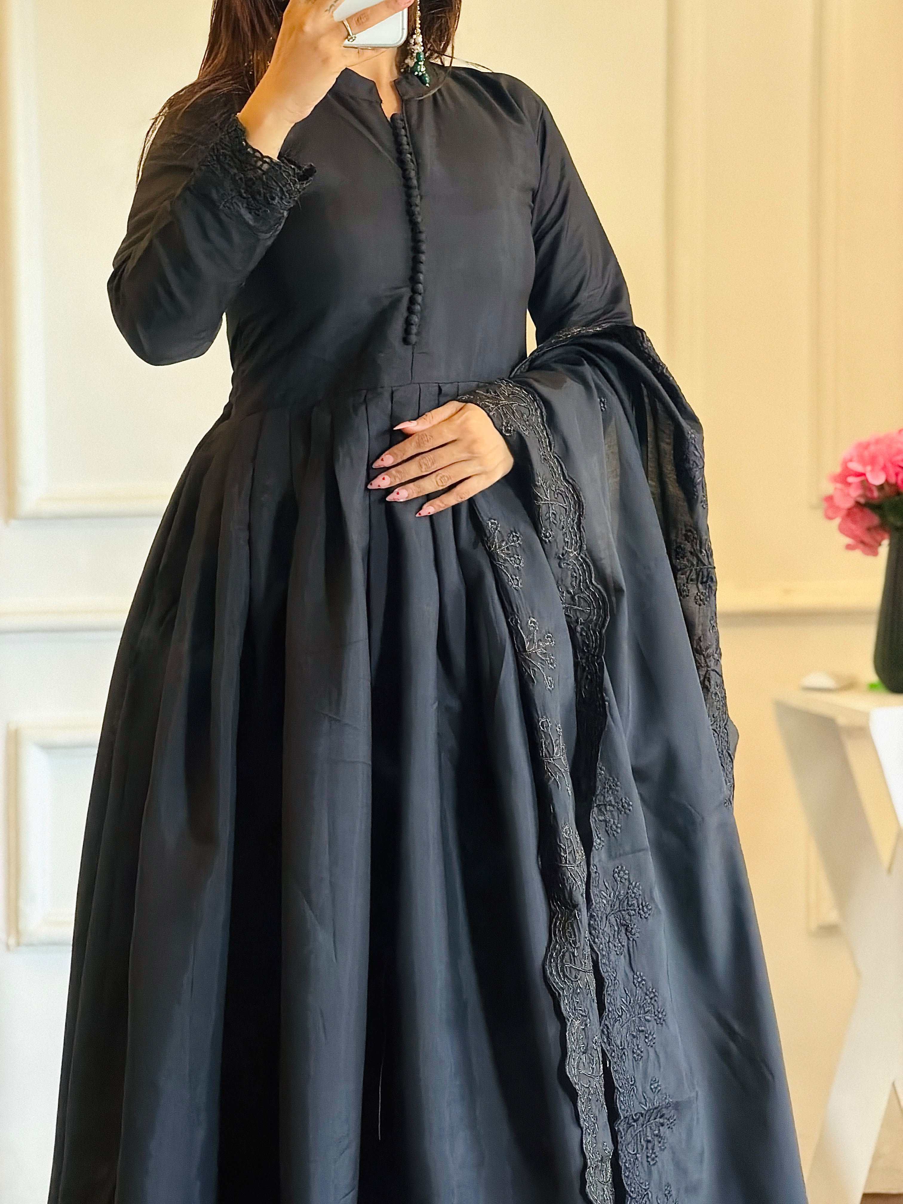 Designer Party Wear Gown Set