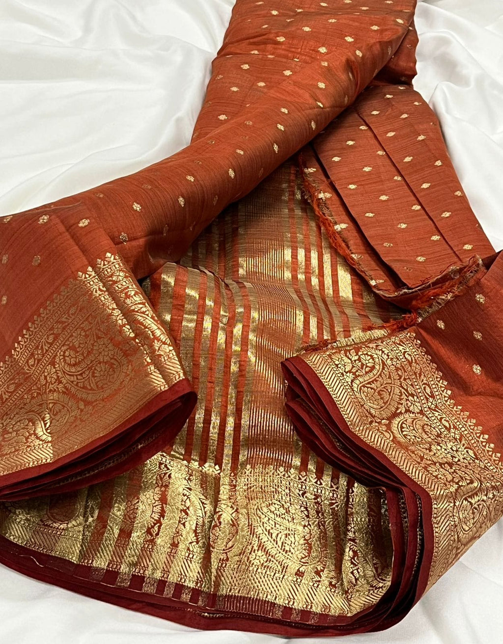 Premium Linen Tussar Silk Saree